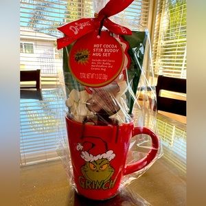 Dr Suess The Grinch Mug Set